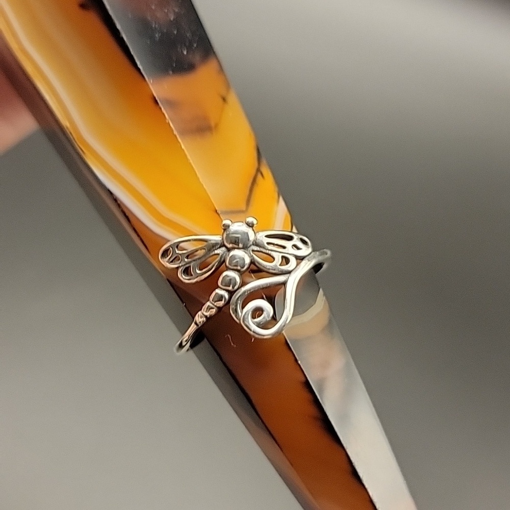 Elegant 925 Sterling Silver Womens Dragonfly Ring Size 9 - Picture 3 of 11